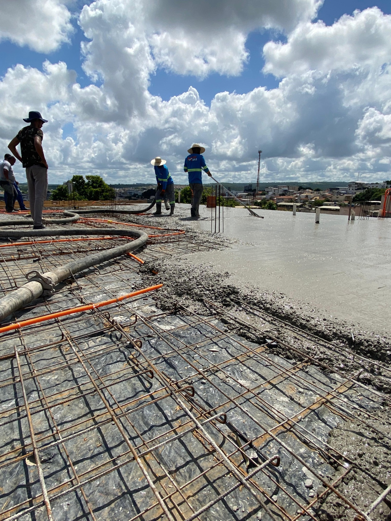 Concreto usinado em Arcos e região - imagem 2